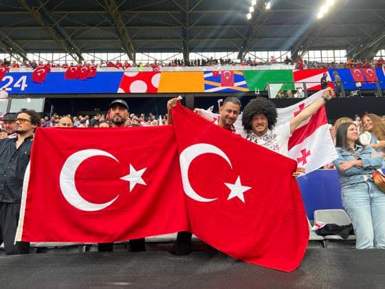 Fans from Georgia and Turkey celebrate despite rain Dortmund 18 06 2024 Turkey vs Georgia, EURO2024 M11, Group F, EM Arena Dortmund