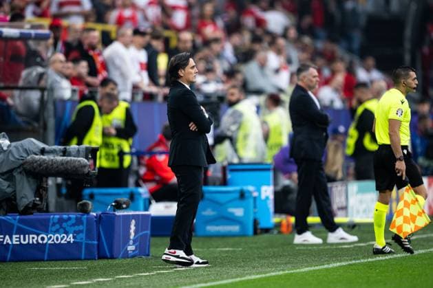 240618 Head coach Vincenzo Montella of Türkiye during the UEFA Euro 2024 Football Championship match between Türkiye and Georgia on June 18, 2024 in Dortmund Photo Jesper Zerman BILDBYRAN kod JZ JZ0541 fotboll football soccer fotballs em europamästerskap em uefa euro uefa european football championship euro 2024 türkiye georgien georgia bbeng turkiet turkey  Copyright: JESPERxZERMAN BB240618JZ043