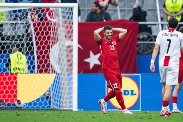 240618 Kaan Ayhan of Türkiye looks dejected during the UEFA Euro 2024 Football Championship match between Türkiye and Georgia on June 18, 2024 in Dortmund Photo Jesper Zerman BILDBYRAN kod JZ JZ0541 fotboll football soccer fotballs em europamästerskap em uefa euro uefa european football championship euro 2024 türkiye georgien georgia bbeng turkiet turkey depp  Copyright: JESPERxZERMAN BB240618JZ054