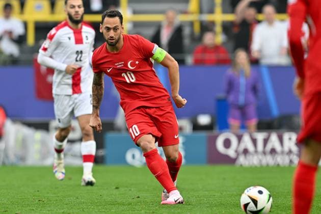 240618 EURO2024 TURKEY VS GEORGIA Hakan calhanoglu (10) of Turkey pictured during a soccer game between the national teams of Turkey and Georgia on the first matchday in Group F in the group stage of the UEFA EURO, EM, Europameisterschaft,Fussball 2024 tournament , on Tuesday 18 June 2024 in Dortmund , Germany . PHOTO SPORTPIX David Catry DORTMUND GERMANY  Copyright: xx 464481