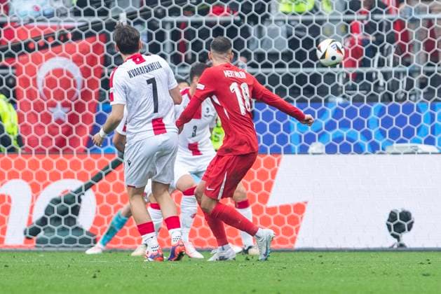 UEFA EURO 2024 Turkey Georgia 18 06 2024 Mert Müldür Turkey, 18 scores the goal to 1 0 UEFA EURO 2024 Turkey Georgia Stadion Dortmund, Dortmund on 18 06 2024 Copyright: xBEAUTIFULxSPORTS Meuselx