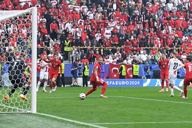 Soccer UEFA EURO 2024 Group Stage 1 Matchday Turkey Georgia on 18 06 2024 at BVB Stadion Dortmund in Dortmund Goal Shot Goal to 1 1 by Georges Mikautadze Georgia xRx