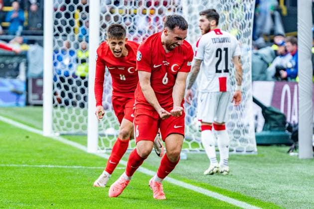 Goal disallowed by Orkun Koekcue Turkey, 6 after VAR here with Arda Gueler Turkey, 8 Turkey vs Georgia, Men, Football, Matchday 1, EURO 2024, 18 06 2024, European Championship, Group F Turkey vs Georgia, Men, Football, Matchday 1, EURO 2024, 18 06 2024, European Championship, Group F Dortmund Copyright: xEibner-Pressefoto BahhoxKarax EP_TUR