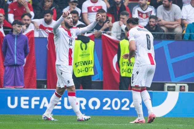 UEFA EURO 2024 Turkey Georgia 18 06 2024 Cheers after Georges Mikautadzes goal Georgia, 22 UEFA EURO 2024 Turkey Georgia Dortmund Stadium, Dortmund on 18 06 2024 Copyright: xBEAUTIFULxSPORTS Meuselx