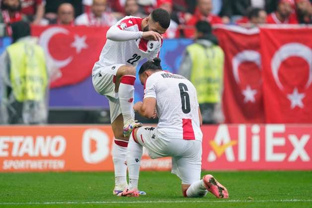 GER: Turkiye v Georgia. UEFA EURO, EM, Europameisterschaft,Fussball 2024 Georgia players celebrating the 1-1 during the UEFA Euro 2024 match between Turkiye and Georgia, Group F, date 1, played at BVB Stadion on June 18, 2024 in Dortmund, Germany. Contributor Copyright: xPressinphotox PS_240618_TUR_GEO_847