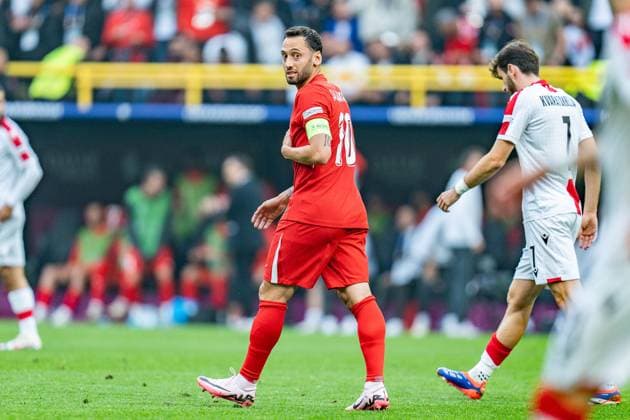 Hakan Calhanoglu Turkey, 10 Turkey vs Georgia, Men, Football, 1 Matchday, EURO 2024, 18 06 2024, European Championship, Group F Turkey vs Georgia, Men, Football, 1 Matchday, EURO 2024, 18 06 2024, European Championship, Group F Dortmund Copyright: xEibner-Pressefoto BahhoxKarax EP_TUR