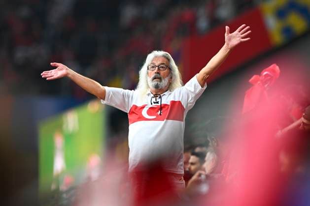 Fan Turkey, Turkey vs. Georgia, Football, UEFA Euro 2024, Group stage, Matchday 1, 18 06 2024 Dortmund North Rhine-Westphalia Germany Copyright: xkolbert-press MarcxNiemeyerx