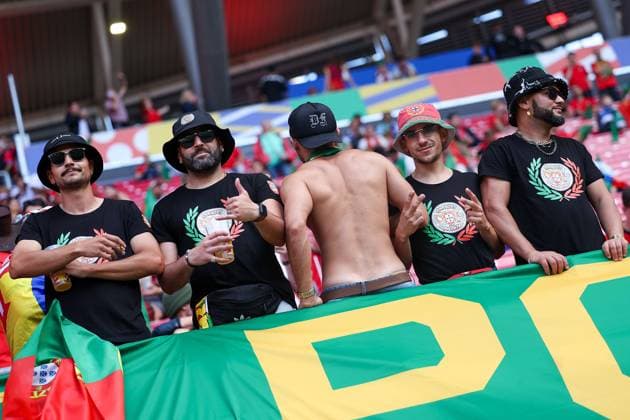 Leipzig Stadium Leipzig, Tuesday, June 18, 2024 UEFA EURO 2024 Germany, Group F stage Matchday 1 Group F Portugal Czechia, Portugal Fans,Mood, Scarves, Shirts, Emotionens Copyright: JoaquimxFerreira