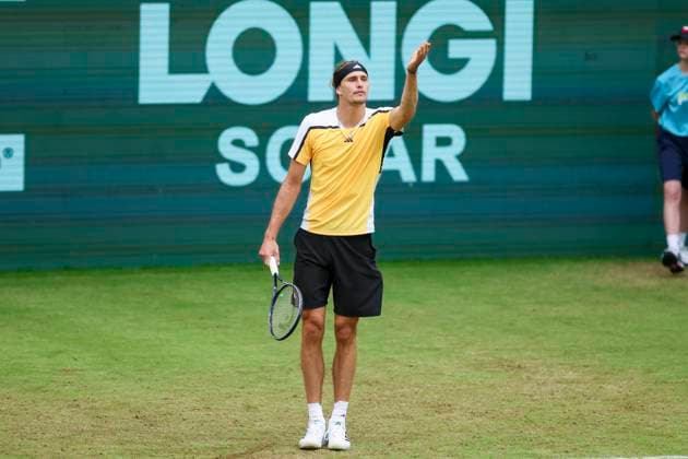 Alexander Zverev Germany gestures, TERRA WORTMANN Open 2024, Oscar Otte vs Alexander Zverev, Gerry Weber Stadium, 18 06 2024, Halle, Germany