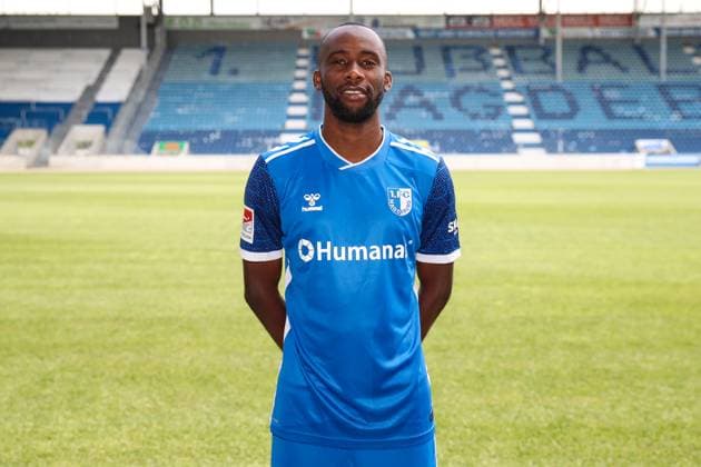Silas Gnaka 1 FC Magdeburg,25 2 Soccer Bundesliga season 2024 2025 Photo session 1 FC Magdeburg with new additions and team in the new home jersey in the AVNET Arena in Magdeburg Soccer,Man,Men,Germany,18 06 2024