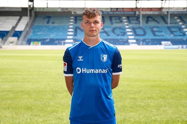 Philipp Hercher 1 FC Magdeburg,27 2 Soccer Bundesliga season 2024 2025 Photo session 1 FC Magdeburg with new additions and team in the new home jersey in the AVNET Arena in Magdeburg Soccer,Man,Men,Germany,18 06 2024