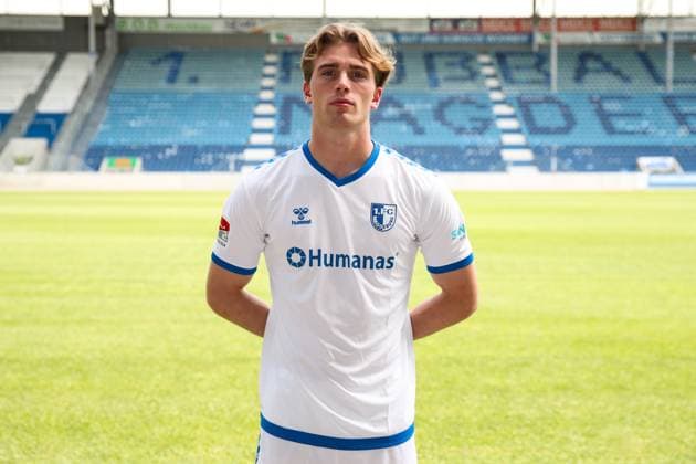 Goalkeeper Noah Kruth 1 FC Magdeburg,30 2 Soccer Bundesliga Season 2024 2025 Photo session 1 FC Magdeburg with new additions and team in the new home jersey at the AVNET Arena in Magdeburg Soccer,Man,Men,Germany,18 06 2024