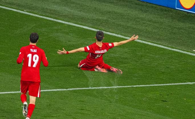 Football - UEFA EURO, EM, Europameisterschaft,Fussball 2024 - Group F - Turkey v Georgia DORTMUND, GERMANY - Tuesday, June 18, 2024: Turkey s Arda Güler celebrates after scoring the second goal during the UEFA Euro 2024 Group F match between Turkey and Georgia at the Westfalenstadion. (Photo by David Rawcliffe Propaganda) DORTMUND Westfalenstadion NORTH RHINE-WESTPHALIA GERMANY  Copyright: xDavidxRawcliffex P2024-06-18-Turkey_Georgia-61
