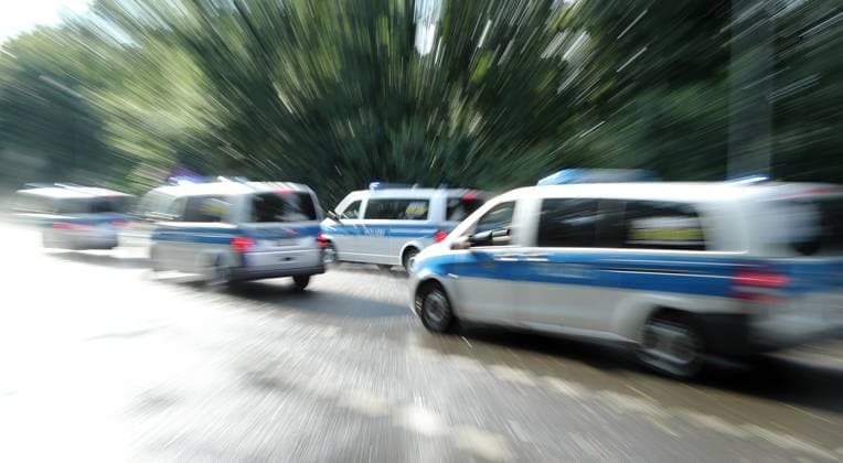 Police escort the fan march of the Czech fans, branches from the storm lie on the road Sport Football Soccer European Championship Euro 2024 European Championship Men Season 2023 2024 18 06 2024 Portugal POR vs Czech Republic CZE in Leipzig DFL regulations prohibit any use of photographs as image sequences and or quasi video