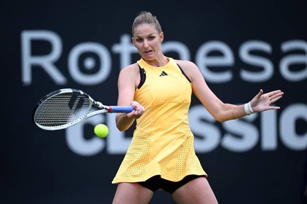 Karolina Pliskova of the Czech Republic in action during her first round match Rothesay Classic Birmingham, Day 2, Tennis, Edgbaston Priory Club, Birmingham, UK - 18 June 2024  Copyright: xAnnaxGowthorpe Shutterstockx 14543313cb