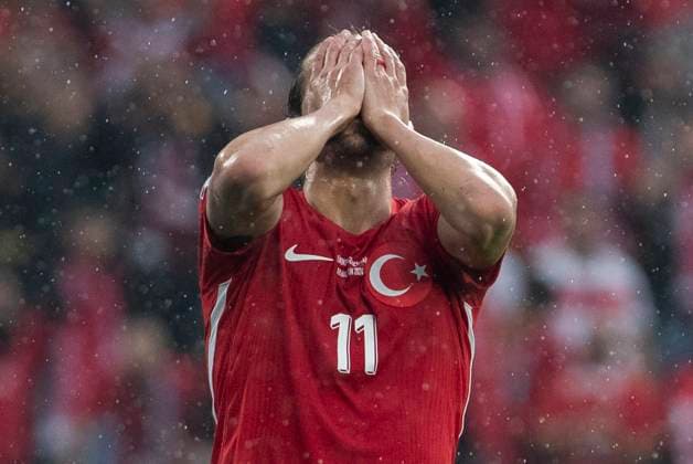 UEFA EURO 2024 Turkey Georgia 18 06 2024 Yusuf Yazici Turkey, 11 struggles after missing a chance UEFA EURO 2024 Turkey Georgia Dortmund Stadium, Dortmund on 18 06 2024 Copyright: xBEAUTIFULxSPORTS Meuselx