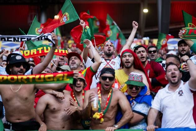 240618 Fans of Portugal ahead of the UEFA Euro 2024 Football Championship match between Portugal and Czech Republic on June 18, 2024 in Leipzig Photo Mathias Bergeld BILDBYRAN code MB MB0938 fotboll football soccer fotballs em europamästskap em uefa euro uefa european football championship euro 2024 portugal czech republic bbeng audience  Copyright: MATHIASxBERGELD BB240618MB030