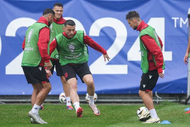 EURO 2024, Nationalteam Albanien, Training Albania Training Session: Group B - UEFA EURO, EM, Europameisterschaft,Fussball 2024 Arber Hoxha of Albania during Albanian National Football Team training session at Millerntor Stadium on June 18, 2024 in Hamburg, Germany. LukaxStanzl PIXSELL