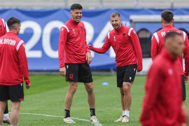EURO 2024, Nationalteam Albanien, Training Albania Training Session: Group B - UEFA EURO, EM, Europameisterschaft,Fussball 2024 Ylber Ramadani of Albania during Albanian National Football Team training session at Millerntor Stadium on June 18, 2024 in Hamburg, Germany. LukaxStanzl PIXSELL