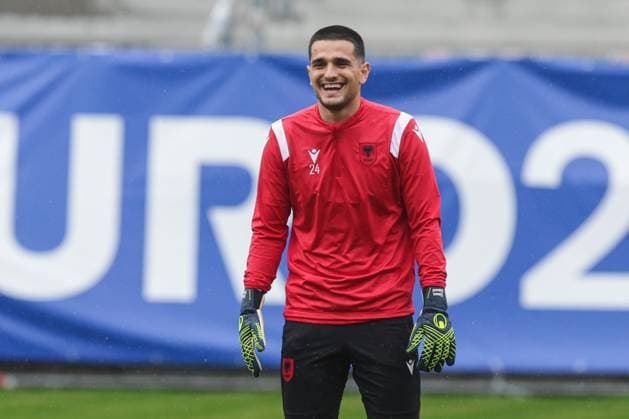 EURO 2024, Nationalteam Albanien, Training Albania Training Session: Group B - UEFA EURO, EM, Europameisterschaft,Fussball 2024 Marash Kumbulla of Albania during Albanian National Football Team training session at Millerntor Stadium on June 18, 2024 in Hamburg, Germany. LukaxStanzl PIXSELL