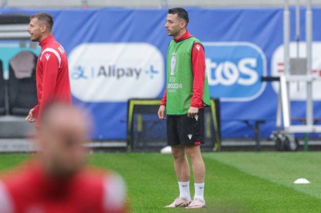 EURO 2024, Nationalteam Albanien, Training Albania Training Session: Group B - UEFA EURO, EM, Europameisterschaft,Fussball 2024 Arber Hoxha of Albania during Albanian National Football Team training session at Millerntor Stadium on June 18, 2024 in Hamburg, Germany. LukaxStanzl PIXSELL