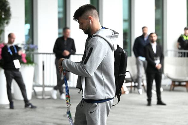 UEFA EURO, EM, Europameisterschaft,Fussball 2024: Croatia football players arrive in hoptel in Hamburg Bruno Petkovic of Croatia arrive at hotel in Hamburg, Germany, on June 18, 2024. MarkoxLukunic PIXSELL
