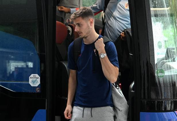 UEFA EURO, EM, Europameisterschaft,Fussball 2024: Croatia football players arrive in hoptel in Hamburg Josip Stanisic of Croatia arrive at hotel in Hamburg, Germany, on June 18, 2024. MarkoxLukunic PIXSELL