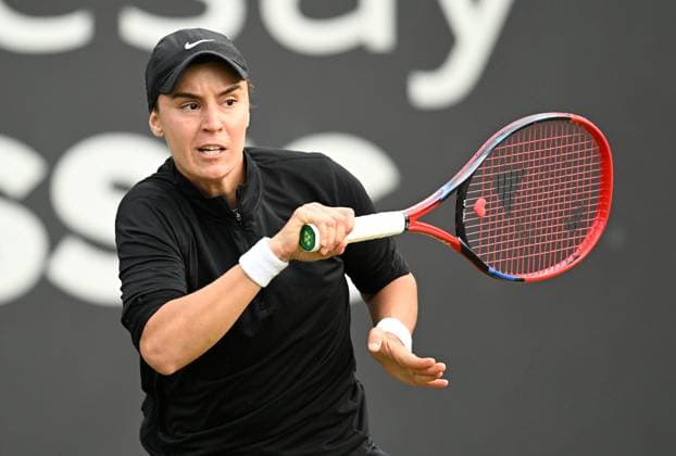 Anhelina Kalinina of Ukraine in action during her first round match Rothesay Classic Birmingham, Day 2, Tennis, Edgbaston Priory Club, Birmingham, UK - 18 June 2024  Copyright: xAnnaxGowthorpe Shutterstockx 14543313cu