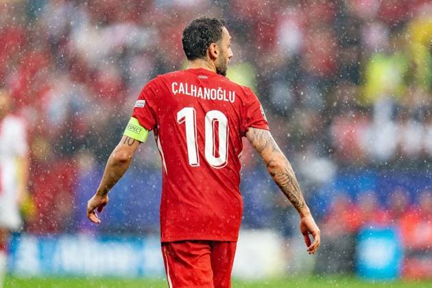 Hakan Calhanoglu Turkey, 10 Turkey vs Georgia, Men, Football, 1 Matchday, EURO 2024, 18 06 2024, European Championship, Group F Turkey vs Georgia, Men, Football, 1 Matchday, EURO 2024, 18 06 2024, European Championship, Group F Dortmund Copyright: xEibner-Pressefoto BahhoxKarax EP_TUR