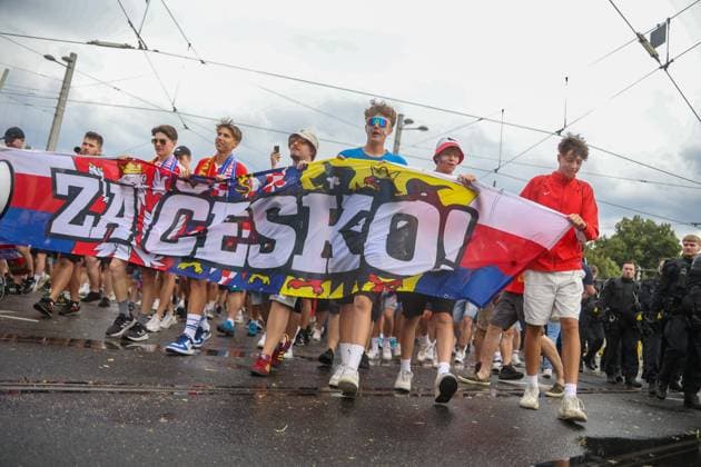 Leipzig Thousands of Czechs walk through Leipzig Fan march from the city center to the stadium 18 06 2024 from Leipzig city area Before the first European Championship match in Leipzig between Portugal and the Czech Republic, several thousand Czechs formed a fan march between Leipzigs Richard Wagner Square and the stadium During the march, they set off pyrotechnics, but the march remained peaceful, according to a police spokesman Most of the fans are now in the stadium The match starts at 9 pm The police are on duty with more than 2,000 forces from Saxony, other federal states as well as from the Czech Republic and Portugal Leipzig Saxony Germany Copyright: xEHLxMediax 240618_em-fanmarsch-tschechien-leipzig_6