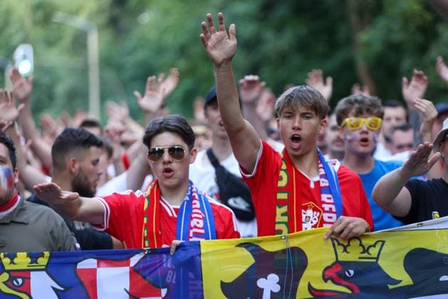 Leipzig Thousands of Czechs walk through Leipzig Fan march from the city center to the stadium 18 06 2024 from Leipzig city area Before the first European Championship match in Leipzig between Portugal and the Czech Republic, several thousand Czechs formed a fan march between Leipzigs Richard Wagner Square and the stadium During the march, they set off pyrotechnics, but the march remained peaceful, according to a police spokesman Most of the fans are now in the stadium The match starts at 9 pm The police are on duty with more than 2,000 forces from Saxony, other federal states as well as from the Czech Republic and Portugal Leipzig Saxony Germany Copyright: xEHLxMediax 240618_em-fanmarsch-tschechien-leipzig_15