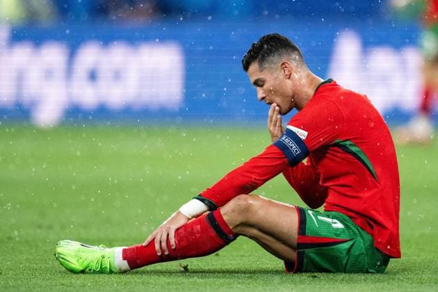 240618 Cristiano Ronaldo of Portugal in pain during the UEFA Euro 2024 Football Championship match between Portugal and Czech Republic on June 18, 2024 in Leipzig Photo Mathias Bergeld BILDBYRAN code MB MB0938 fotboll football soccer fotballs em europamästerskap em uefa euro uefa european football championship euro 2024 portugal czech republic bbeng skada depp  Copyright: MATHIASxBERGELD BB240618MB066