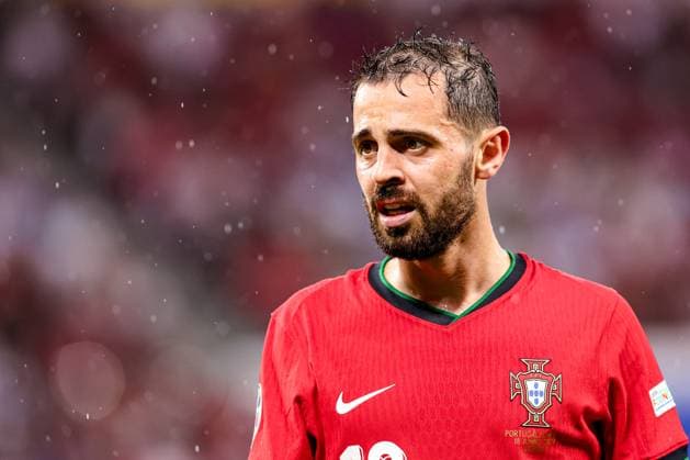2024-06-18 Portugal v Czechia - Group F - UEFA EURO, EM, Europameisterschaft,Fussball 2024 LEIPZIG, GERMANY - JUNE 18: Bernardo Silva of Portugal looks on during the Group F - UEFA EURO 2024 match between Portugal and Czechia at Red Bull Arena on June 18, 2024 in Leipzig, Germany. (Photo by Peter Lous BSR Agency) Leipzig Germany Content not available for redistribution in The Netherlands directly or indirectly through any third parties. Copyright: xBSRxAgencyx