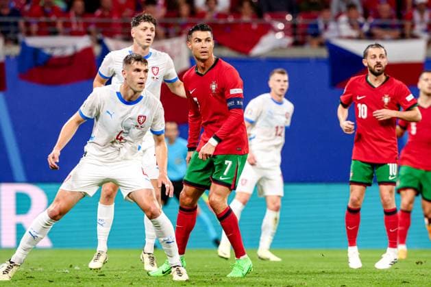 2024-06-18 Portugal v Czechia - Group F - UEFA EURO, EM, Europameisterschaft,Fussball 2024 LEIPZIG, GERMANY - JUNE 18: Robin Hranac of Czechia, Cristiano Ronaldo of Portugal looks on during the Group F - UEFA EURO 2024 match between Portugal and Czechia at Red Bull Arena on June 18, 2024 in Leipzig, Germany. (Photo by Peter Lous BSR Agency) Leipzig Germany Content not available for redistribution in The Netherlands directly or indirectly through any third parties. Copyright: xBSRxAgencyx