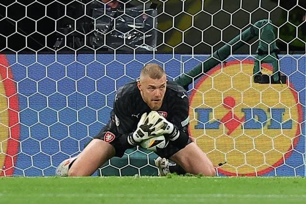 Portugal Czech Republic UEFA EURO 2024 Leipzig, 18 06 2024, Leipzig Stadium, UEFA EURO 2024 Germany , Gr F Preliminary Round , PORTUGAL vs CZECH REPUBLIC , In the picture goalkeeper Jindrich Stanek 1, Czech Republic