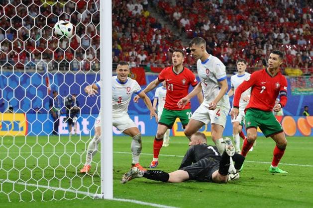 Portugal Czech Republic UEFA EURO 2024 Leipzig, 18 06 2024, Leipzig Stadium, UEFA EURO 2024 Germany , Gr F Preliminary Round , PORTUGAL vs CZECH REPUBLIC , In picture Goal for Portugal, Robin Hranac 4, Czech Republic scores own goal
