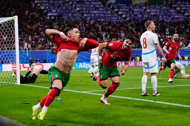 Portugal v Czechia: Group F - UEFA EURO, EM, Europameisterschaft,Fussball 2024 Francisco Conceisao right winger of Portugal and FC Porto celebrates after scoring his sides first goal during the UEFA EURO 2024 group stage match between Portugal and Czechia at Football Stadium Leipzig on June 18, 2024 in Leipzig, Germany. Leipzig Germany  Copyright: xJosexBretonx originalFilename:breton-portugal240618_npUvz.jpg