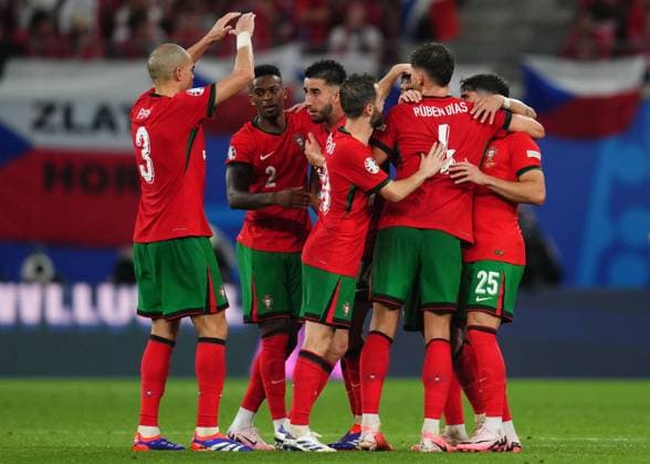 GER: Portugal v Czechia. UEFA EURO, EM, Europameisterschaft,Fussball 2024 Portugal players celebrating the victory during the UEFA Euro 2024 match between Portugal and Czechia, Group F, date 1, played at Red Bull Arena Stadium on June 18, 2024 in Leipzig, Germany. kpng Copyright: xBaguxBlancox xPRESSINPHOTOx PS_240618_POR_REP_054