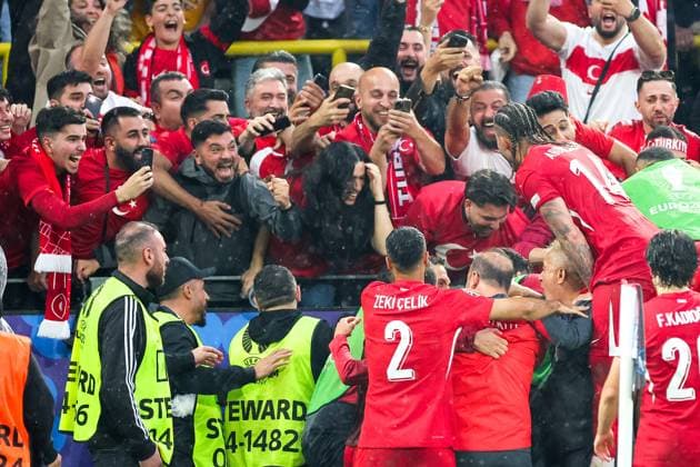 Sport Bilder des Tages Turkey v Georgia Euro 2024 18 06 2024. Group F Goal 3-1 Turkey scores a goal and celebrates during the Euro 2024 match between Turkey and Georgia at BVB Stadion, Dortmund, Germany on 18 June 2024. Editorial use only , Copyright: xNigelxKeenex PSI-19820-0098