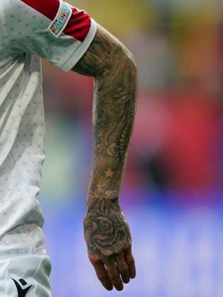 GER: Turkiye v Georgia. UEFA EURO, EM, Europameisterschaft,Fussball 2024 Tattoo during the UEFA Euro 2024 match between Turkiye and Georgia, Group F, date 1, played at BVB Stadion on June 18, 2024 in Dortmund, Germany. kpng Copyright: xSergioxRuizx xPRESSINPHOTOx PS_240618_TUR_GER_053