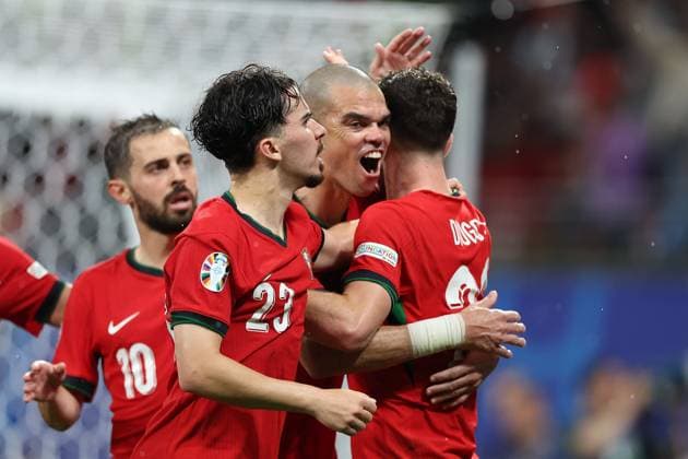 Leipzig Stadium Leipzig, Tuesday, June 18, 2024 UEFA EURO 2024 Germany, Group F stage Matchday 1 Group F Portugal Czechia, Vitinha Portugal , Pepe Portugal , Diogo Jota Portugal Torjubel, Goal celebration, celebrate the goal Copyright: JoaquimxFerreira