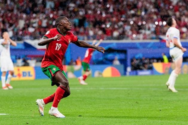 UEFA EURO 2024 Portugal Czech Republic 18 06 2024 Nuno Alexandre Tavares Mendes Portugal, 19 celebrates the 1 1 after own goal by Robin Hranac Czech Republic, 4 UEFA EURO 2024 Portugal Czech Republic Leipzig Stadium, Leipzig on 18 06 2024 Copyright: xBEAUTIFULxSPORTS Wunderlx
