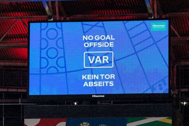 UEFA EURO 2024 Portugal Czech Republic 18 06 2024 VAR No goal offside UEFA EURO 2024 Portugal Czech Republic Leipzig Stadium, Leipzig on 18 06 2024 Copyright: xBEAUTIFULxSPORTS Wunderlx