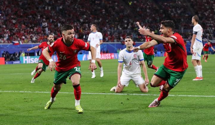Francisco Conceicao cheers after 2 1 with Pedro Neto, behind Robin Hranac disappointed Joy Emotion Cheers Sport Football Soccer European Championship Euro 2024 European Championship Men Season 2023 2024 18 06 2024 Portugal POR vs Czech Republic CZE in Leipzig DFL regulations prohibit any use of photographs as image sequences and or quasi video
