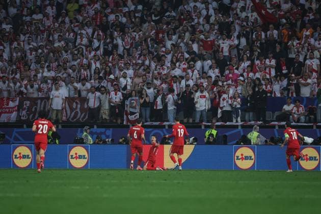 (240619) -- DORTMUND, June 19, 2024 -- Arda Guler (C) of Turkiye celebrates scoring during the UEFA EURO, EM, Europameisterschaft,Fussball 2024 Group F match between Turkiye and Georgia in Dortmund, Germany on June 18, 2024. ) (SP)GERMANY-DORTMUND-FOOTBALL-EURO 2024-T?RKIYE VS GEORGIA PanxYulong 