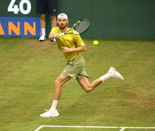 photo Oscar Otte GER loses in 3 sets against Zverev Tennis Tournament Terra Wortmann Cup at Gerry Weber Sportpark OWL Arena in Halle Westfalen Tue 18 06 2024