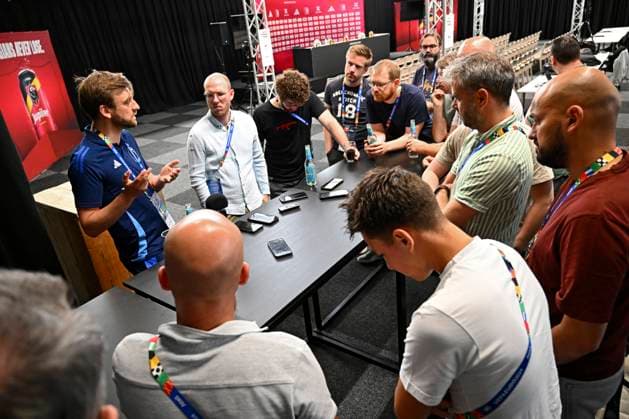 Belgium Media Activities - UEFA EURO, EM, Europameisterschaft,Fussball 2024 19 06 2024 FREIBERG AM NECKA, GERMANY - JUNE 19 : Operational director football Jelle Schelstraete talking to the press during a press conference, PK, Pressekonferenz of the Belgian Red Devils at the UEFA EURO 2024 European Football Championship tournament on June 19, 2024 in Freiberg am Necka, Germany, 19 06 2024 Freiberg am Necka Germany  Copyright: xVincentxKalutx