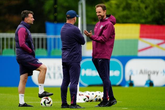 England manager Gareth Southgate England Training Session, UEFA European Championship, EM, Europameisterschaft 2024, Group C, Football, Spa & Golf Resort Weimarer Land, Blankenhain, Germany, 19 Jun 2024 EDITORIAL USE ONLY No use with unauthorised audio, video, data, fixture lists, club league logos or live services. Online in-match use limited to 120 images, no video emulation. No use in betting, games or single club league player publications.  Copyright: xDavexShopland Shutterstockx 14546613f