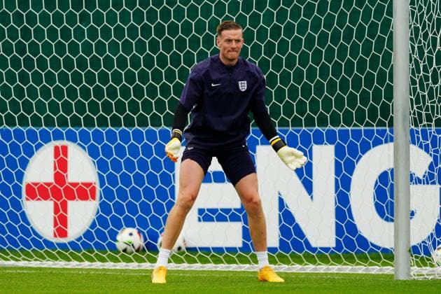 Jordan Pickford of England England Training Session, UEFA European Championship, EM, Europameisterschaft 2024, Group C, Football, Spa & Golf Resort Weimarer Land, Blankenhain, Germany, 19 Jun 2024 EDITORIAL USE ONLY No use with unauthorised audio, video, data, fixture lists, club league logos or live services. Online in-match use limited to 120 images, no video emulation. No use in betting, games or single club league player publications.  Copyright: xDavexShopland Shutterstockx 14546613l