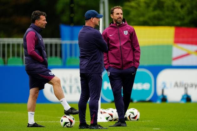 England manager Gareth Southgate England Training Session, UEFA European Championship, EM, Europameisterschaft 2024, Group C, Football, Spa & Golf Resort Weimarer Land, Blankenhain, Germany, 19 Jun 2024 EDITORIAL USE ONLY No use with unauthorised audio, video, data, fixture lists, club league logos or live services. Online in-match use limited to 120 images, no video emulation. No use in betting, games or single club league player publications.  Copyright: xDavexShopland Shutterstockx 14546613bc